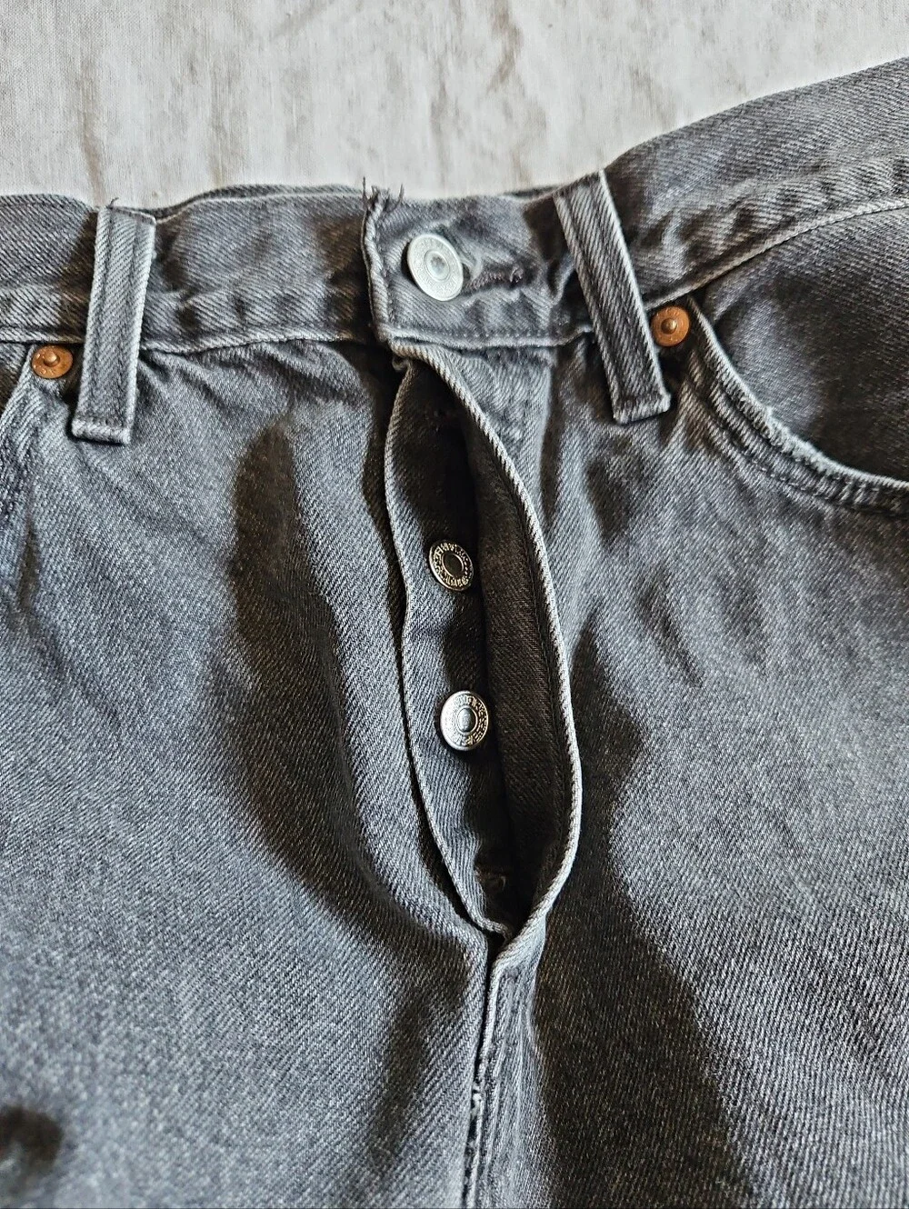 Levi's 501 Charcoal Gray Washed Straight Jeans Raw Hem Button Fly Size 29X30